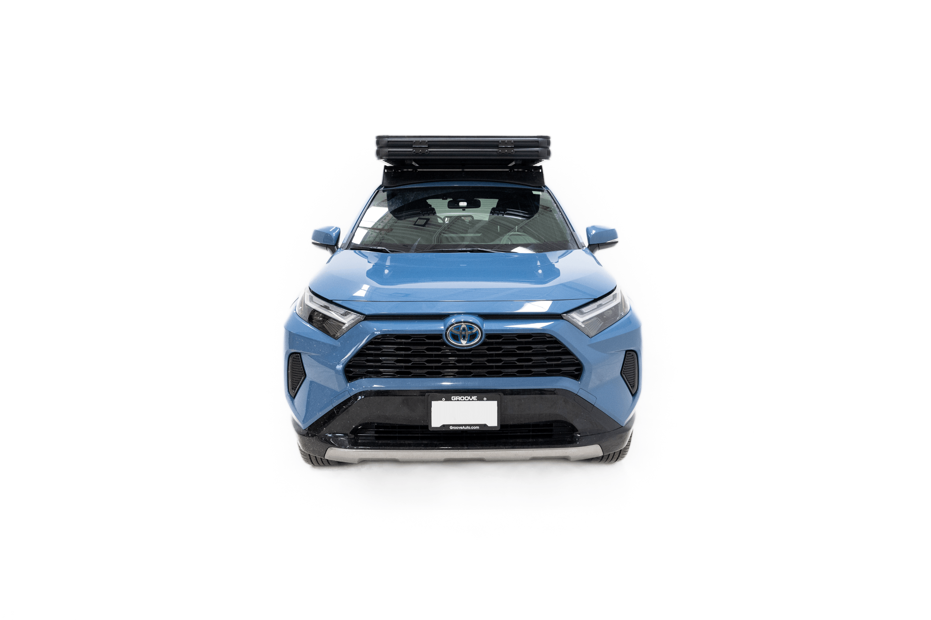Front photo of the Aspen Lite Standard - Rooftop Tent by Freespirit Recreation in the closed positiion.