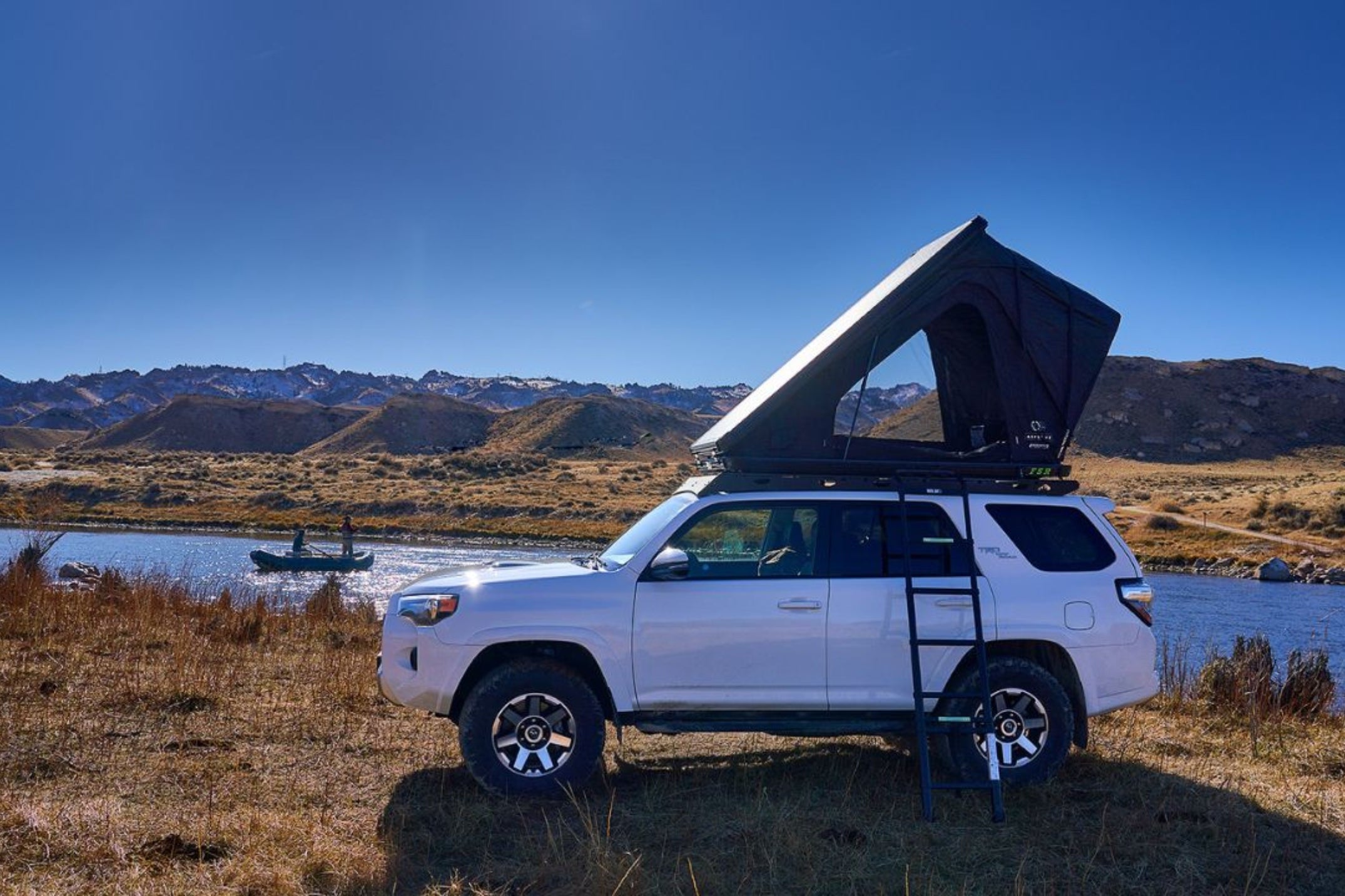 Aspen Pro Rooftop Tents – Free Spirit Recreation