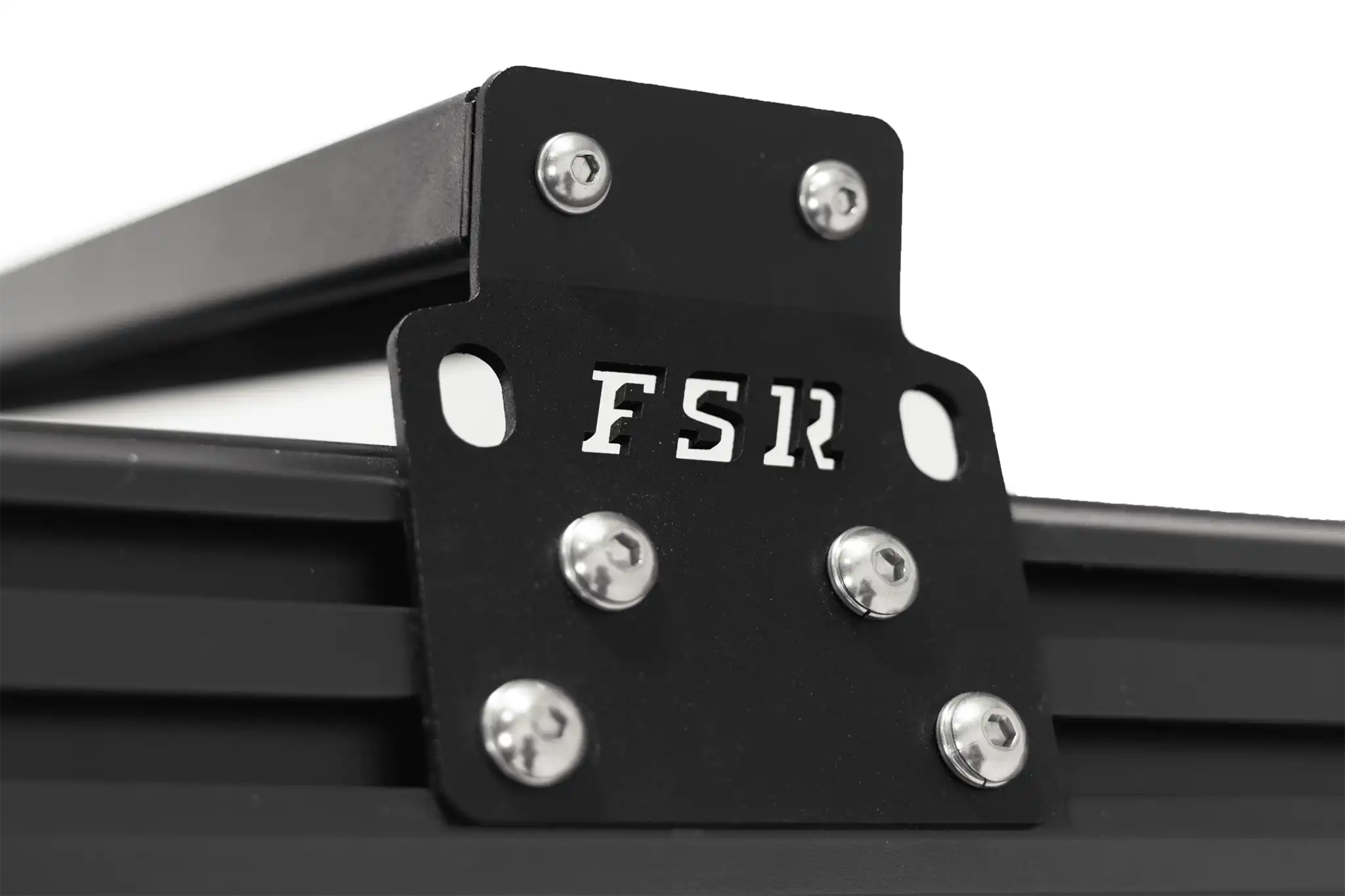 Close up of the mounting hardware used to install the FSR Hardshell RTT Crossbars installed on a Freespirit Recreation hard shell roof top tent 